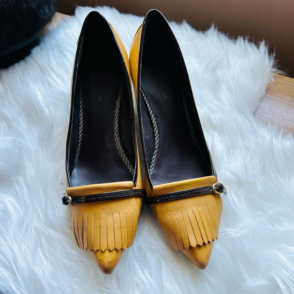 Tommy Hilfiger Leather Fringed Kitten Heel Sz. 9